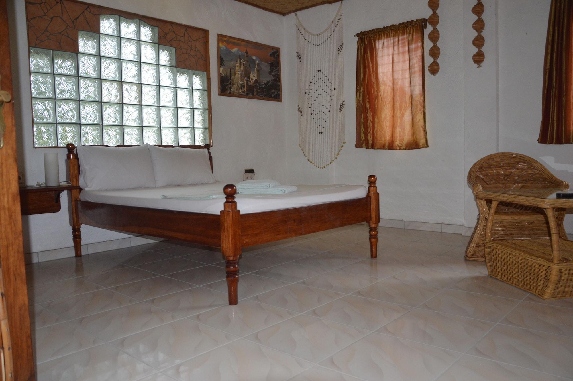 พรินเซส ออฟ โครอน Hotel โกรอน ภายนอก รูปภาพ
